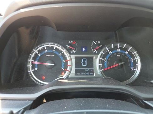 Used 2015 Toyota 4Runner SR5 AWD/4WD image 12