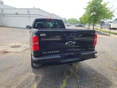 Used 2017 Chevrolet Silverado 1500 LT w/ Midnight Edition AWD/4WD image 20