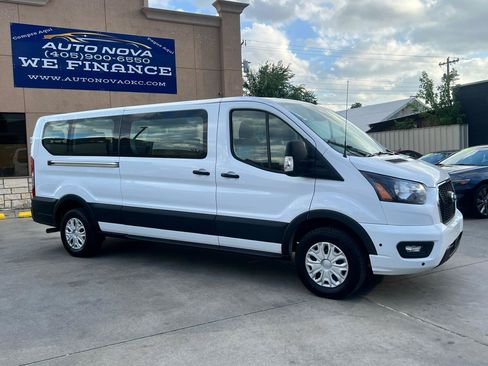 Used 2025 Ford Transit 350 XLT RWD image 7