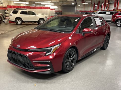 Certified 2023 Toyota Corolla SE image 5