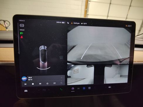Used 2021 Tesla Model 3 Long Range AWD/4WD image 37