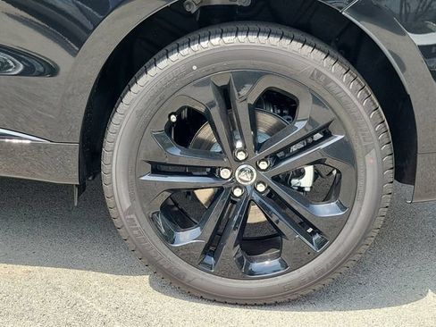New 2026 Jaguar F-PACE R-Dynamic S AWD/4WD image 9