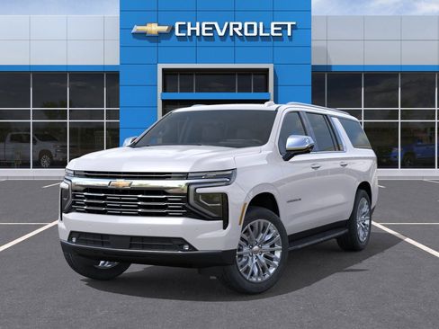 New 2025 Chevrolet Suburban Premier image 40