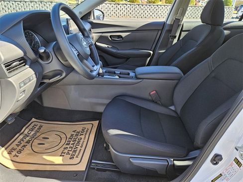 New 2025 Nissan Sentra S image 4