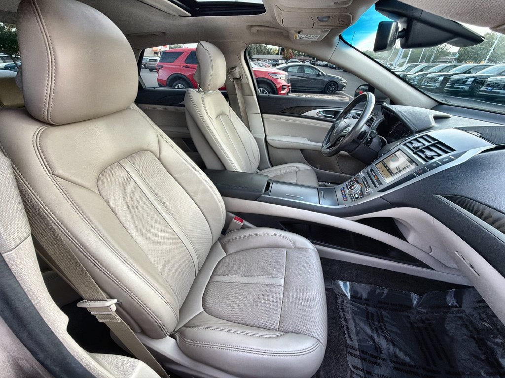 Used 2018 Lincoln MKZ Reserve w/ Magnetic Appearance Package AWD/4WD image 24