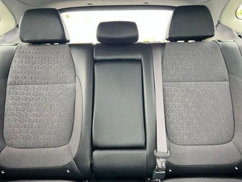 Certified 2024 Kia Seltos S AWD/4WD image 31
