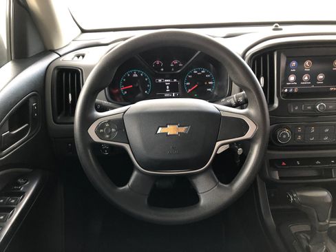 Used 2020 Chevrolet Colorado W/T w/ WT Convenience Package AWD/4WD image 13