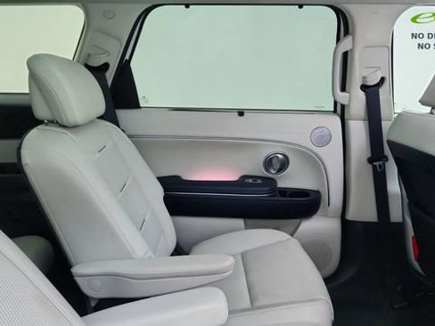 Used 2026 Hyundai Palisade Calligraphy FWD image 24