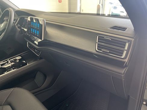 New 2026 Volkswagen Atlas Cross Sport SE AWD/4WD image 41