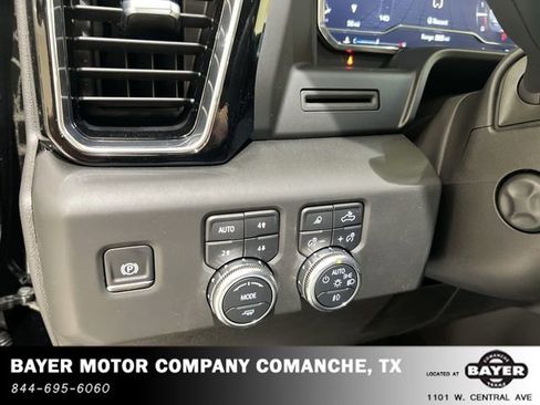 Used 2025 GMC Sierra 1500 Denali AWD/4WD image 17