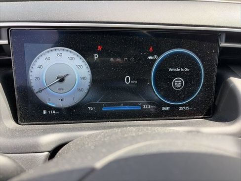 Certified 2023 Hyundai Tucson Limited AWD/4WD image 5