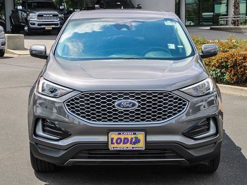 Used 2023 Ford Edge SEL image 6