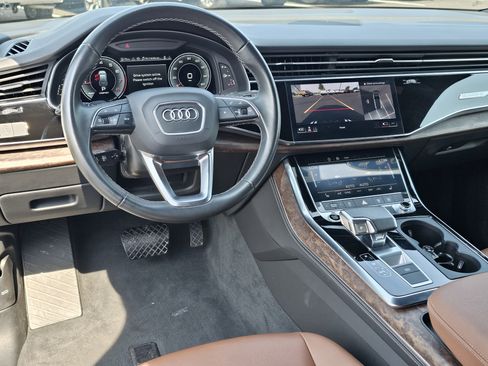Used 2025 Audi Q7 3.0T Premium Plus AWD/4WD image 32