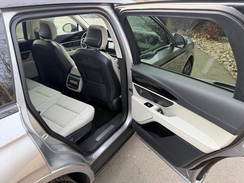 New 2026 Lincoln Nautilus Reserve image 14