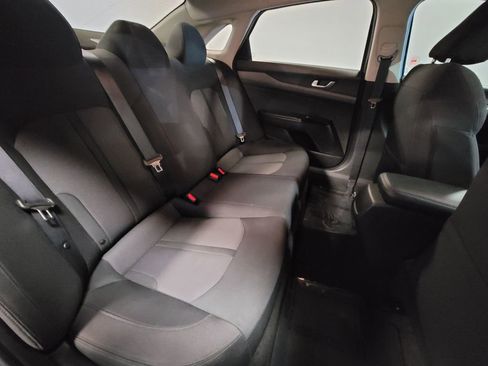 Used 2021 Kia K5 LX image 8