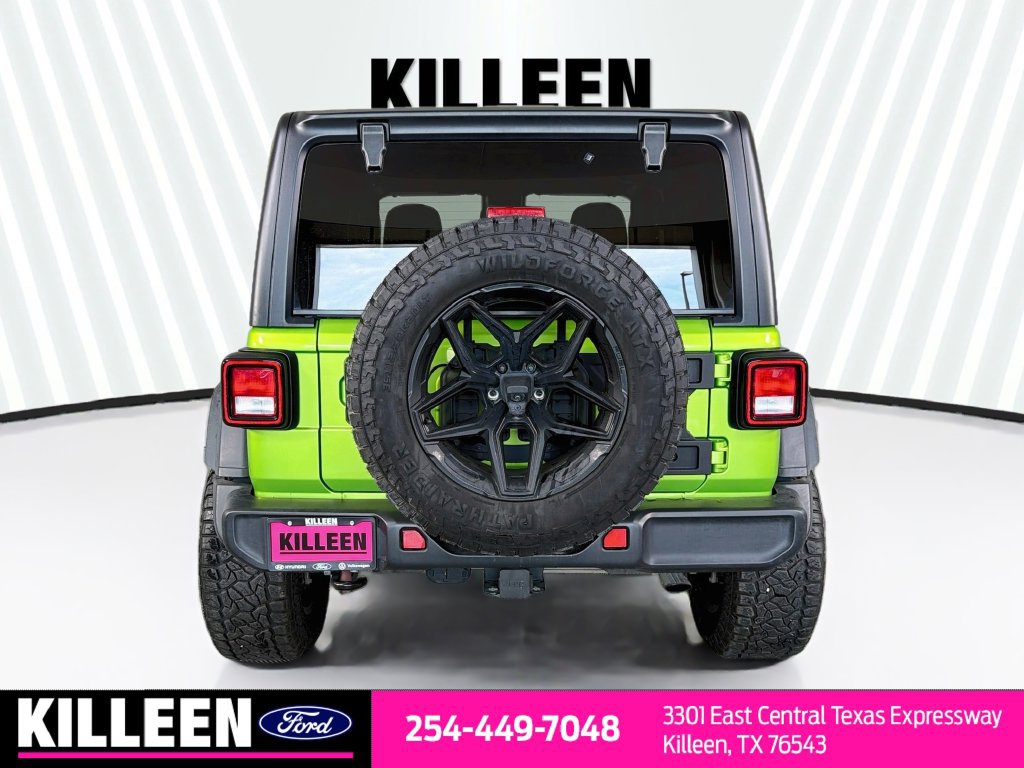 Used 2025 Jeep Wrangler Sport AWD/4WD image 8