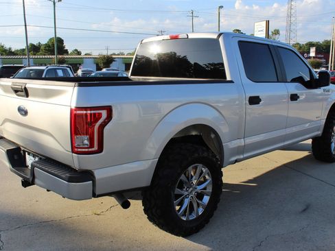 Used 2017 Ford F150 XL w/ Equipment Group 101A Mid RWD image 5