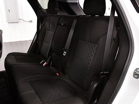 Used 2020 Chevrolet Blazer LT image 28