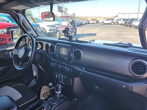 Certified 2019 Jeep Wrangler Unlimited Sport S image 25