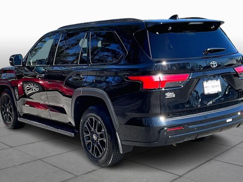 Used 2025 Toyota Sequoia Limited image 11