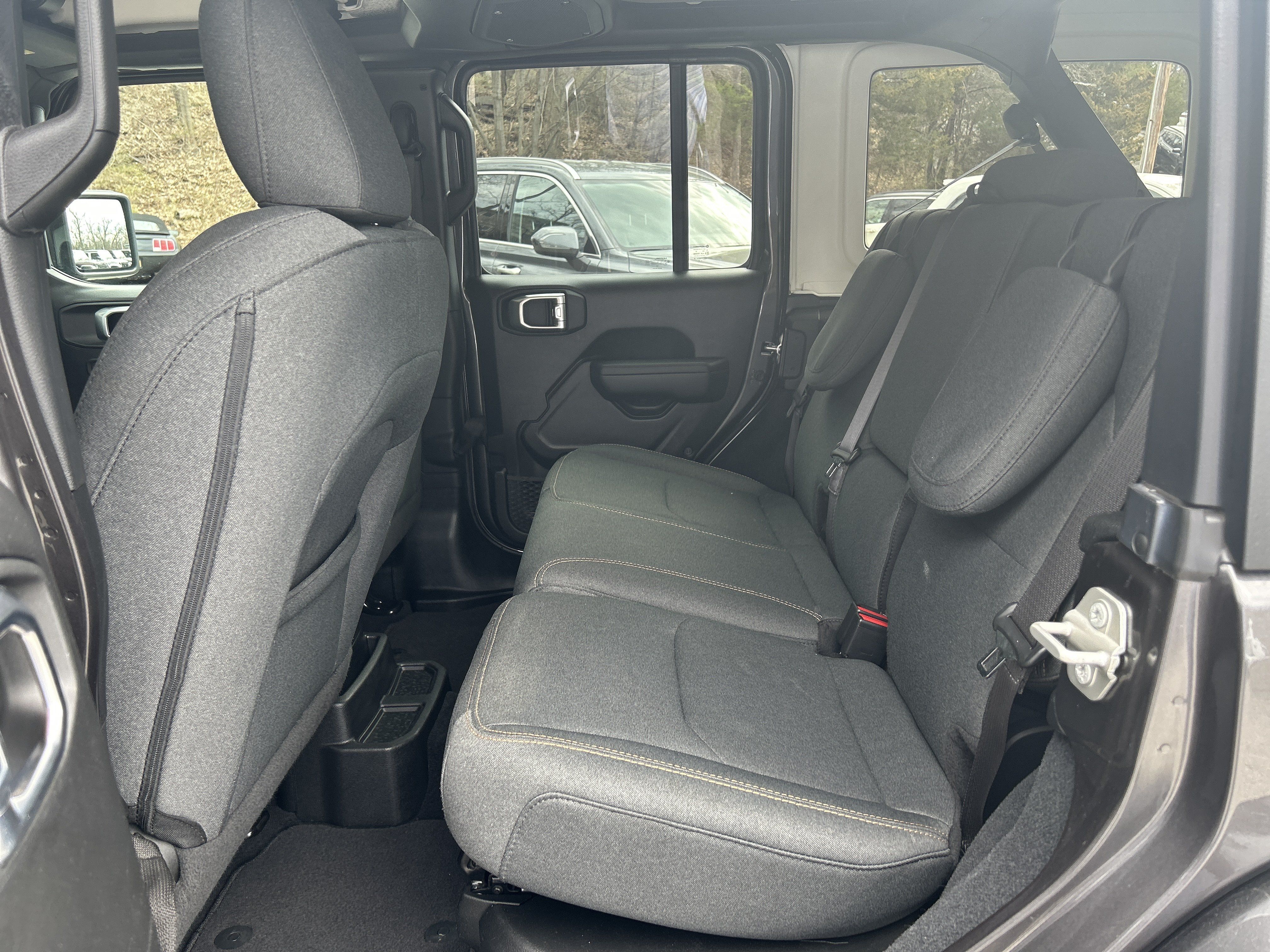 Used 2024 Jeep Wrangler Sport S w/ Convenience Group AWD/4WD image 11