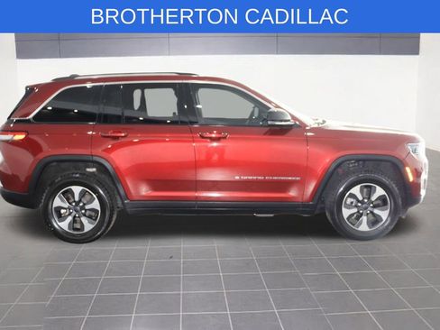 Used 2023 Jeep Grand Cherokee 4WD 4xe image 8