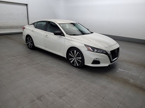 Used 2020 Nissan Altima 2.5 SR FWD image 11