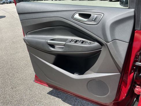 Used 2018 Ford Escape SEL AWD/4WD image 25