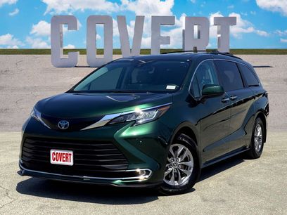 Used 2023 Toyota Sienna XLE