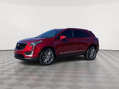 Used 2024 Cadillac XT5 Sportv w/ Technology Package AWD/4WD image 4
