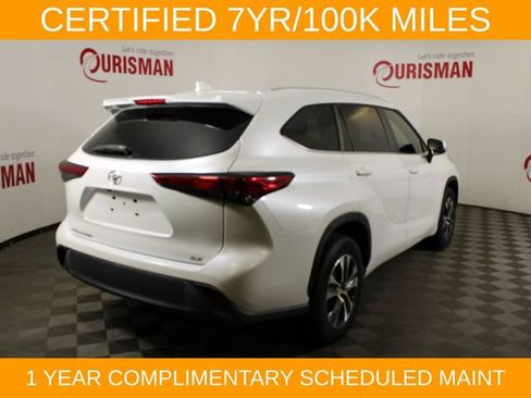 Used 2023 Toyota Highlander XLE FWD image 8