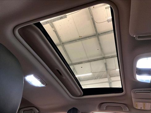 Used 2021 Subaru Crosstrek 2.5i Limited w/ Moonroof Package 1 image 21