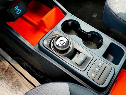 Used 2024 Ford Maverick XLT w/ XLT Luxury Package image 16