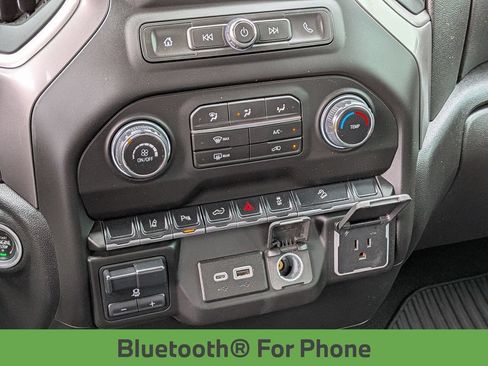 Used 2024 Chevrolet Silverado 2500 Custom w/ Custom Convenience Package AWD/4WD image 18