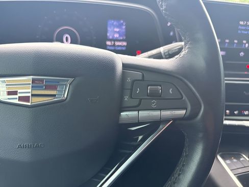 Used 2022 Cadillac Escalade Sport AWD/4WD image 18