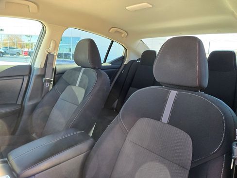 Used 2023 Nissan Sentra SV w/ All-Weather Package image 13