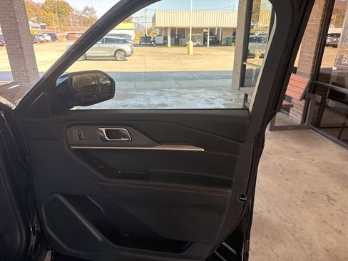 New 2026 Ford Explorer ST-Line w/ ST-Line Street Pack image 22