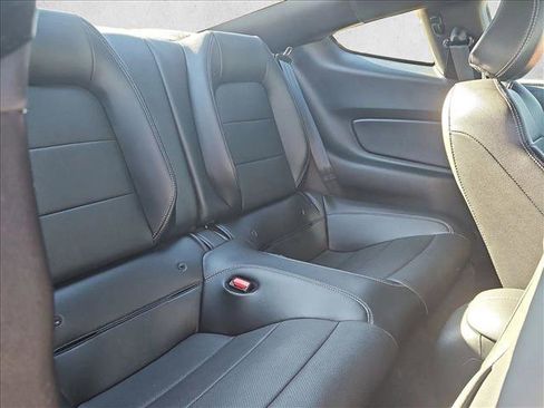 Used 2022 Ford Mustang GT Premium image 19