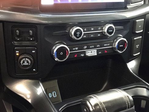 Used 2022 Ford F150 XLT w/ Equipment Group 302A High AWD/4WD image 26