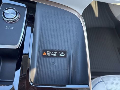 New 2026 Buick Enclave Avenir w/ Super Cruise Package AWD/4WD image 38