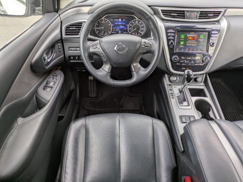 Used 2022 Nissan Murano SL w/ SL Moonroof Package image 18