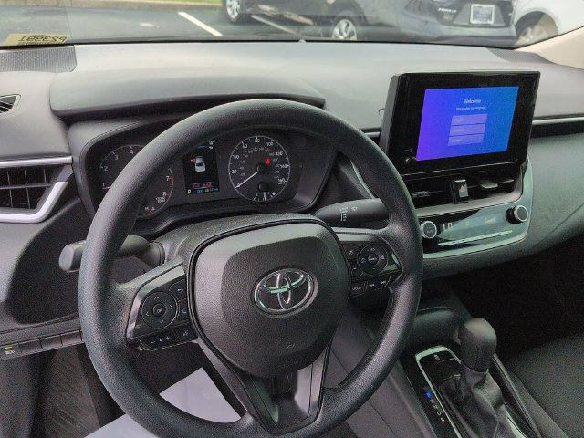 Certified 2025 Toyota Corolla LE FWD image 13