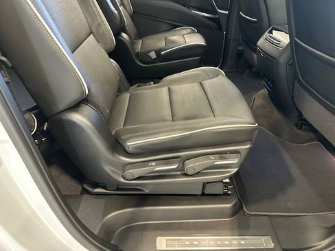 New 2026 Cadillac Escalade ESV Luxury w/ Touring Package image 30