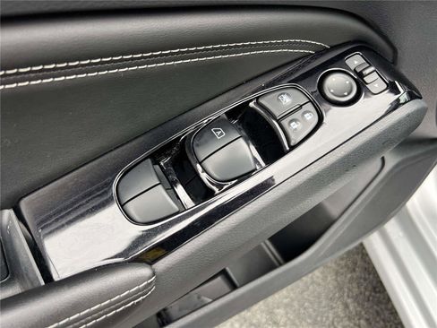 Certified 2021 Nissan Altima 2.5 SV w/ SV Premium Package image 23