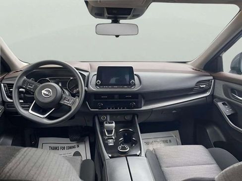 Used 2023 Nissan Rogue SV image 7