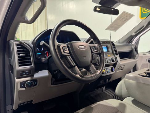 Used 2022 Ford F350 XL w/ Power Equipment Group image 10