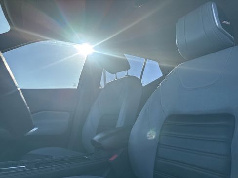 Used 2023 Nissan Kicks SR w/ SR Premium Package image 27