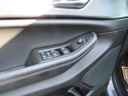 Used 2025 Jeep Grand Cherokee L Altitude RWD image 30