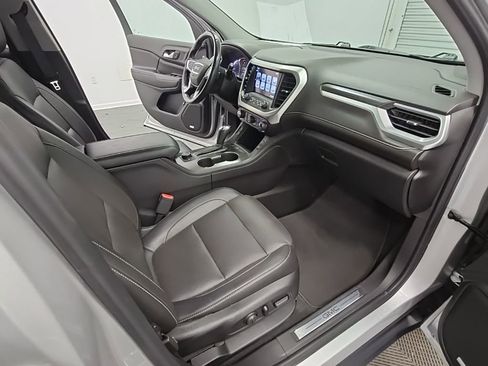 Used 2019 GMC Acadia SLT image 40