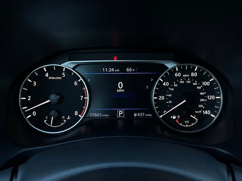 Used 2025 Nissan Altima 2.5 SR image 36